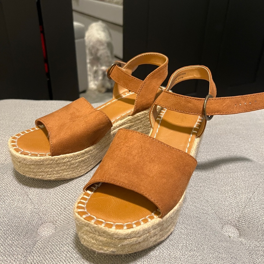 Women's Tan Espadrille Sandals